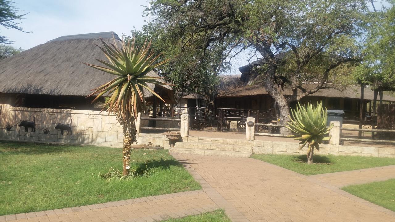 Kaya Inkuni Game Lodge Rustenburg Luaran gambar